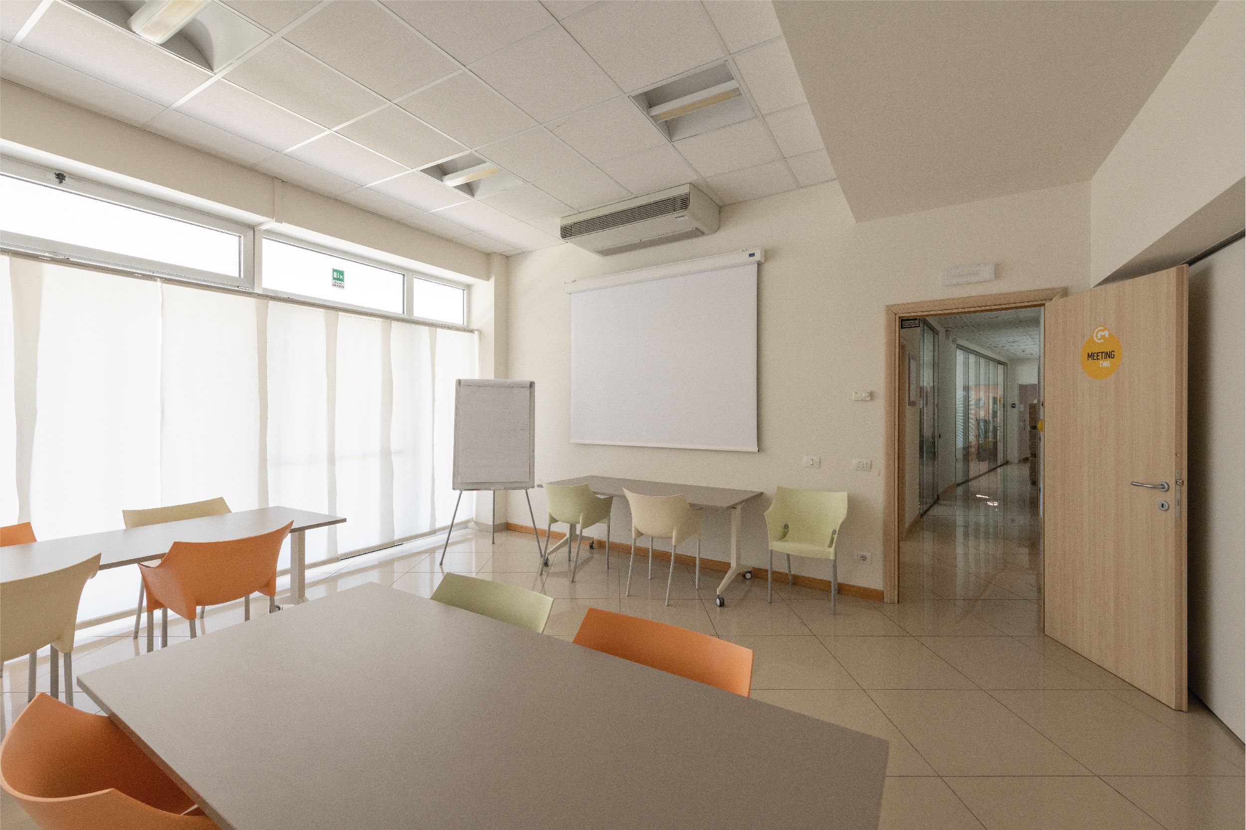 Sala meeting 03