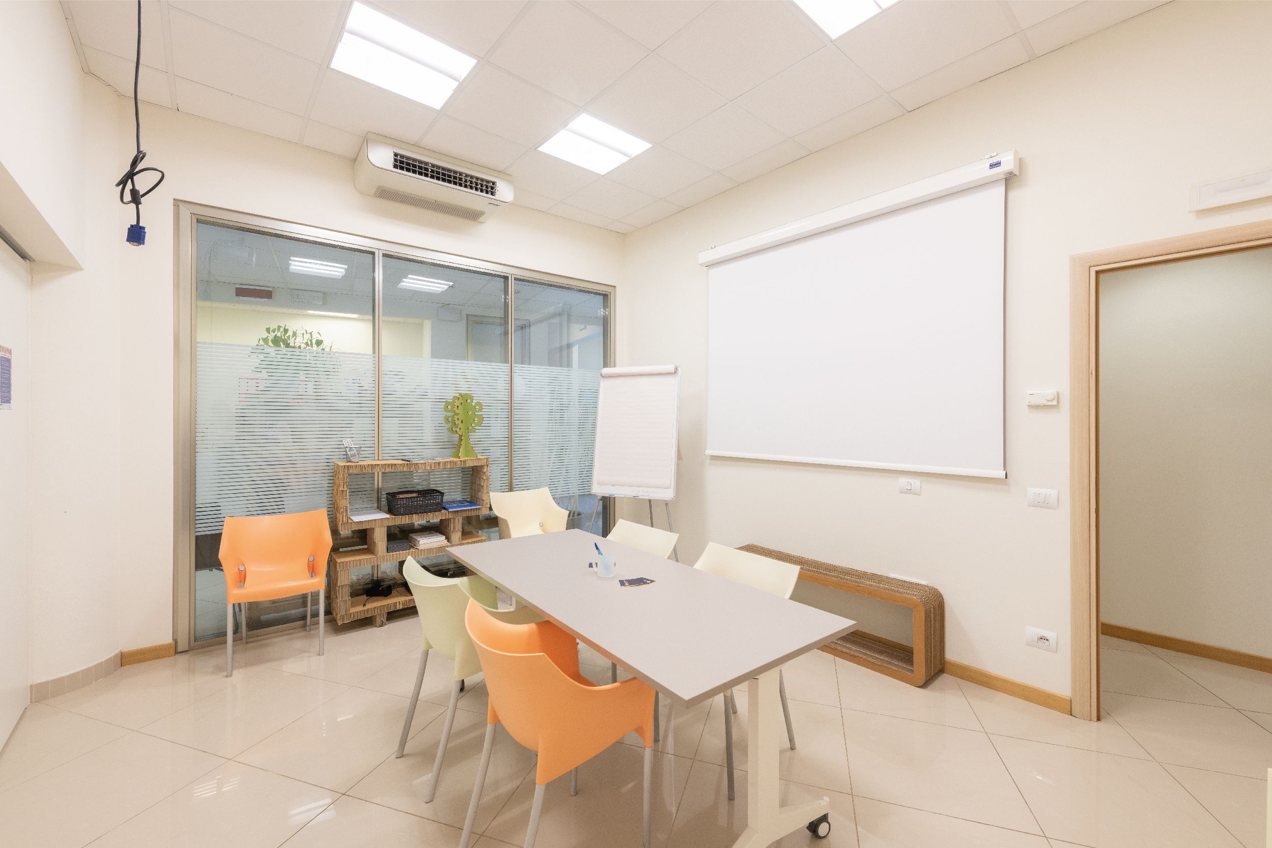 Sala meeting 04